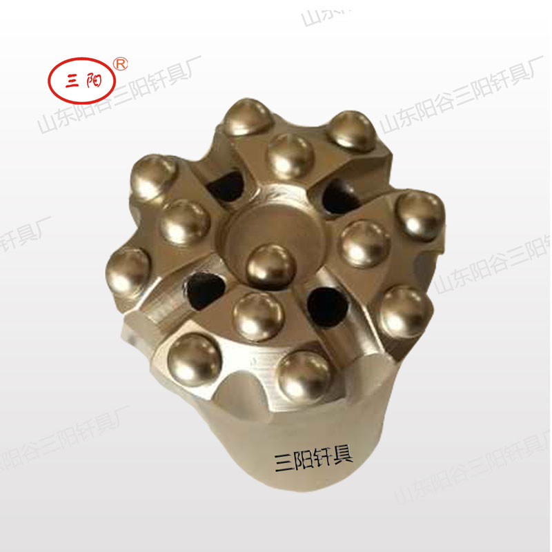 T38-70凹心臺車鉆頭.jpg T38-70凹心臺車鉆頭.jpg